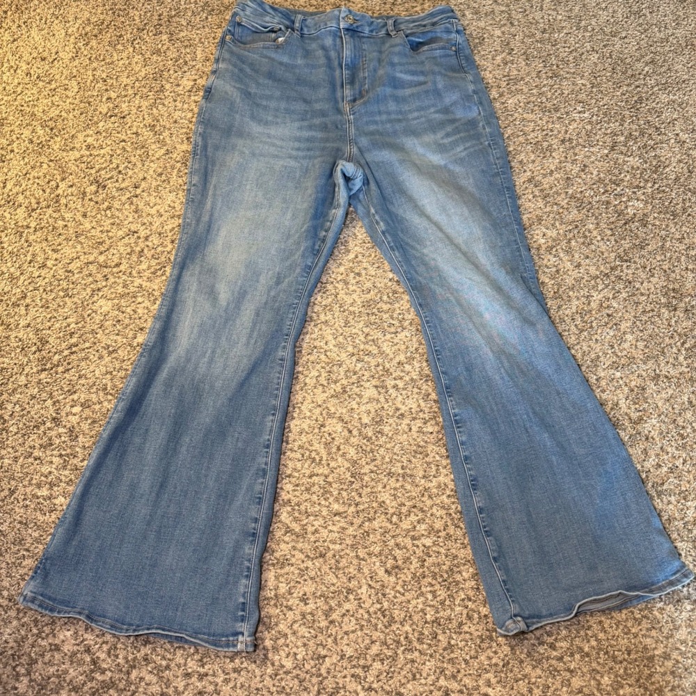 American Eagle Outfitters Light Blue Flare Jeans